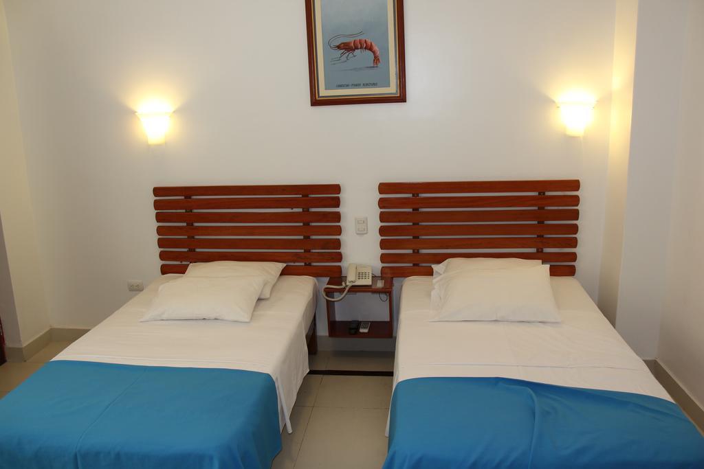 Hotel Casa Cesar Tumbes Extérieur photo